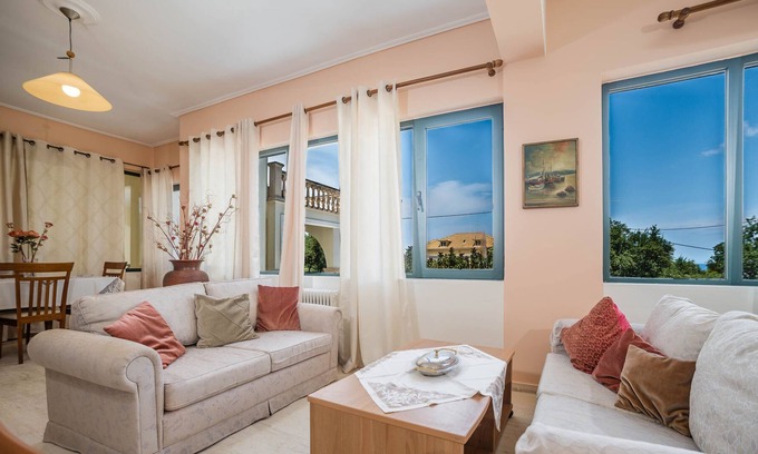 Akrotiri Apartment | Le Rêve Apartment in Akrotiri