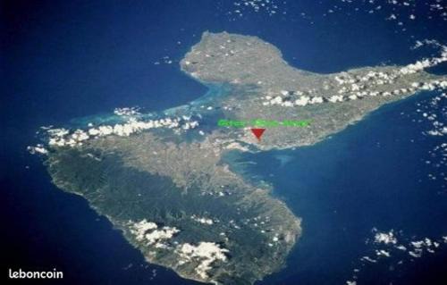 Les Abymes House | Le repère des Pirates