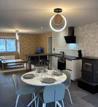 Rolampont House | Le repos du voyageur