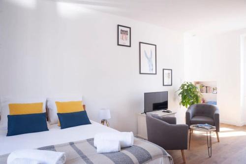 Dinan - Saint-Malo Apartment | Le Saint-étienne studio moderne et lumineux
