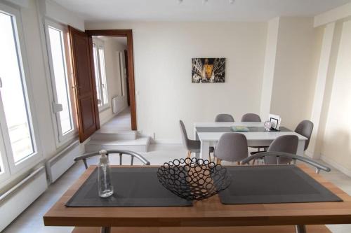 Poincare Apartment | Le Sebastopol - Appt moderne de 65m2