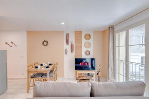 Montluel Apartment | Le Soleil d'Afrique - T3 - Montluel