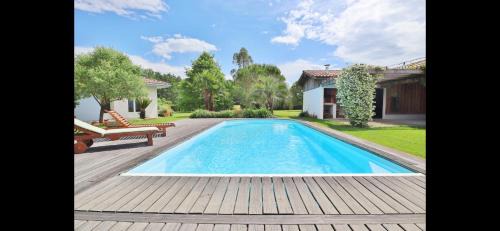 Soustons Bed & Breakfast | Le spot Landais - Côté piscine