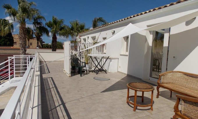 Trapani Apartment | Le terrazze sul sale-Monolocale 1 & Monolocale 2 White Gold Apartaments & 2 White Gold Apartaments