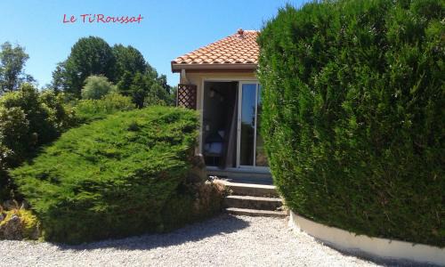 Saint-Andre-de-Cubzac Bed & Breakfast | Le ti'Roussat
