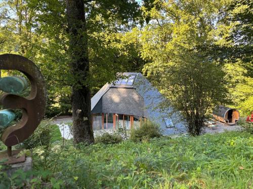 Esneux House | Le Tipi - Sauna et Jardin