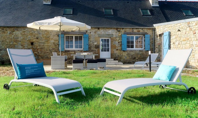 Camaret-sur-Mer House | Le Vieux Chêne by Interhome