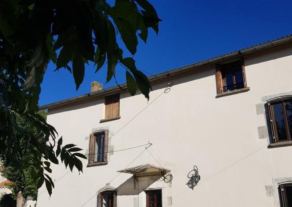 Deviat House | Le Vieux Couvent