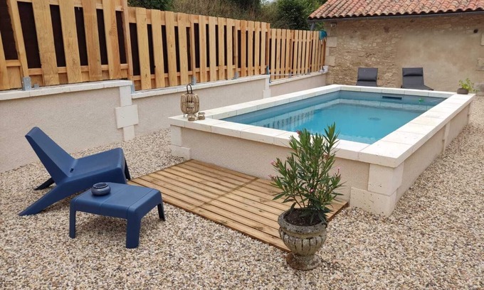 Lisle Ski Chalet | Le Vieux Moulin