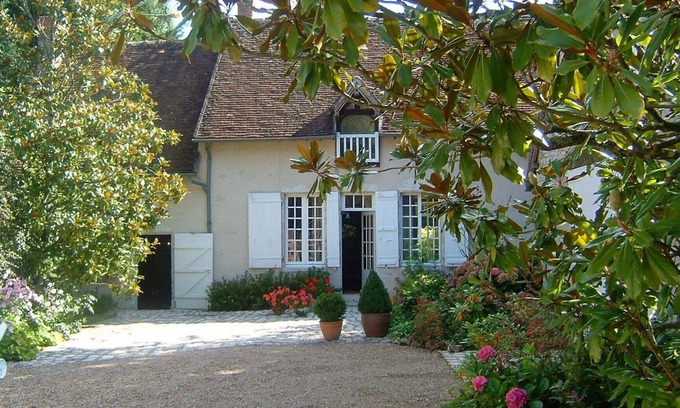 Cour-Cheverny House | Le Vieux Pressoir (Old Winegrowers' House)
