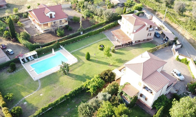 Drapia Villa | Le Ville Rosa Pi, with two pools for 20 persons near Tropea