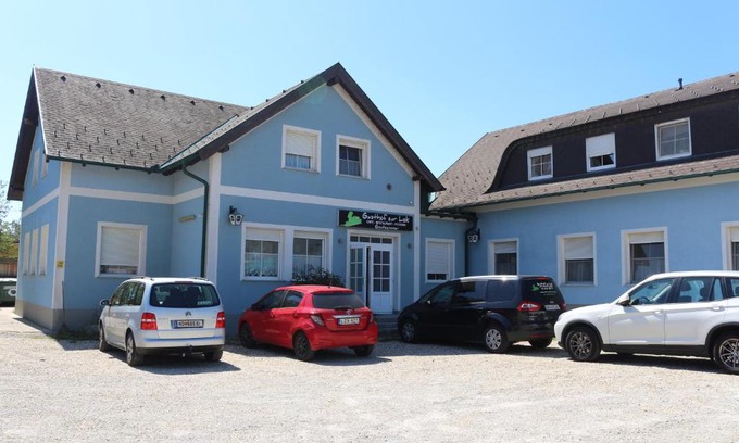 Neusiedl am See Hotel | Lei's WOK