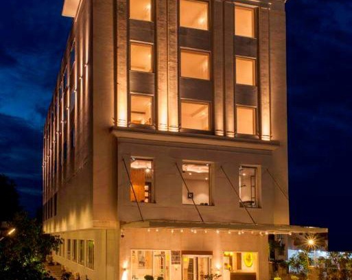 Lucknow Hotel | Lemon Tree Hotel Lucknow