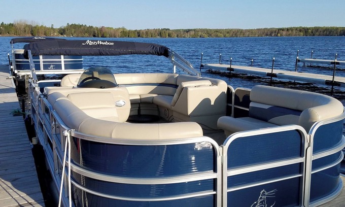 Butternut Cabin | Lena's Northern Pines Resort