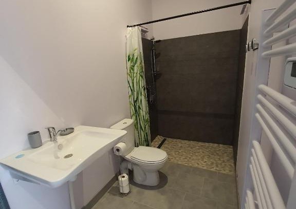 Beaurepaire-sur-Sambre Apartment | Les écureuils