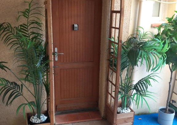 14th Arrondissement Apartment | les étoiles