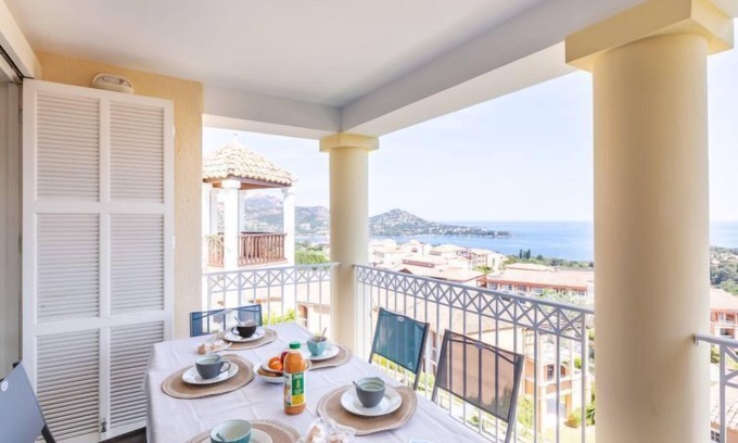 Le Dramont Apartment | Les Bastides (O4 259) by Interhome