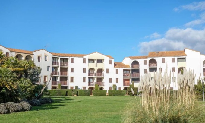 Vaux-sur-Mer Apartment | Les Balcons de l'Atlantique by Interhome