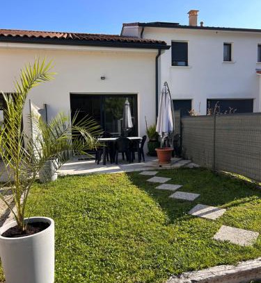 Coulounieix-Chamiers Apartment | Les berges de l’Isle