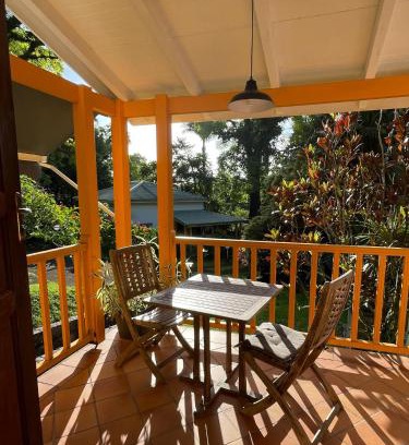 Saint-Claude House | Les Cycas