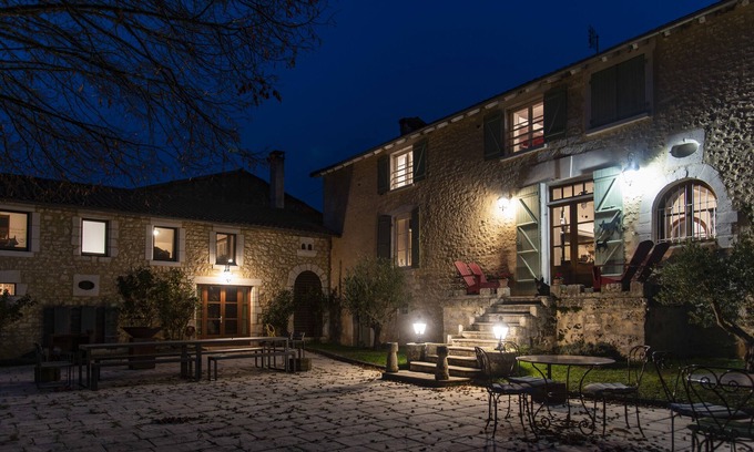 Mareuil en Perigord Bed & Breakfast | Les Deux Abbesses en Vert