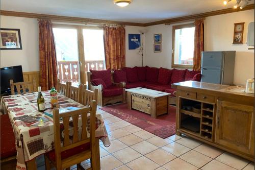 Montalbert Apartment | Les Granges 15