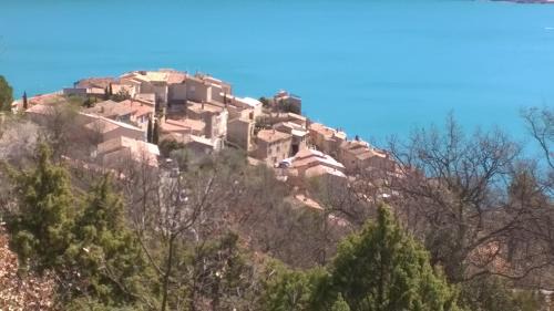 Sainte-Croix-du-Verdon Apartment | les Hauts du Lac