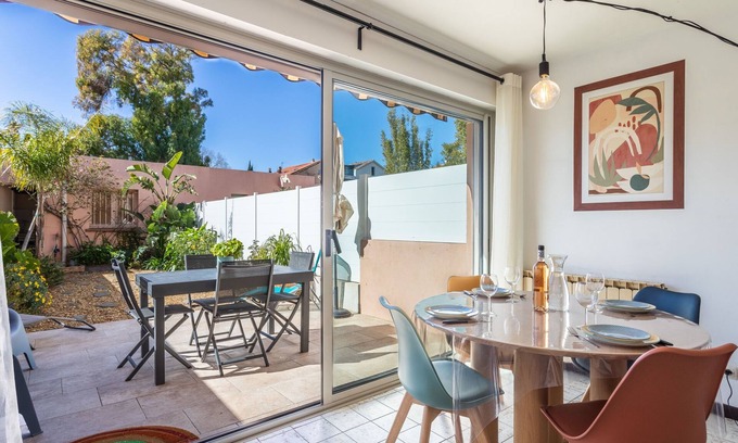 Carqueiranne House | Les Iris by Interhome