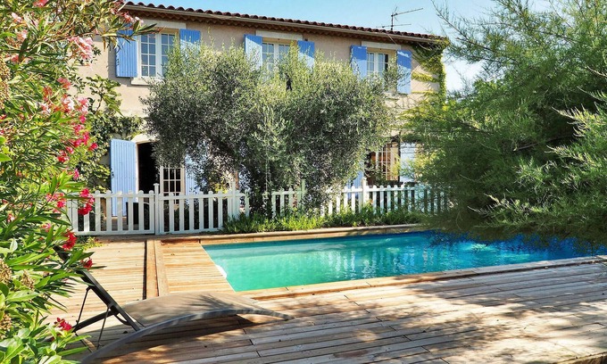 Fontvieille House | Les Lauriers De Fontvieille
