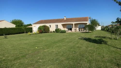 Etaules House | Les Lavandes