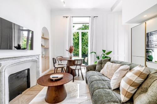 Carnot Apartment | Les Lucioles 5- Luxury 2-Bedroom Apartment
