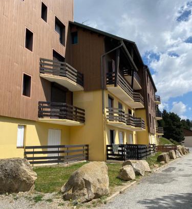 Bolquere Apartment | Les Myrtilles Pyrénées 2000