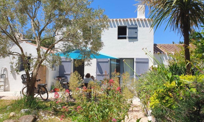 Ile d'Yeu Villa | Les pieds dans l'eau: KER LILI (chez Liza)