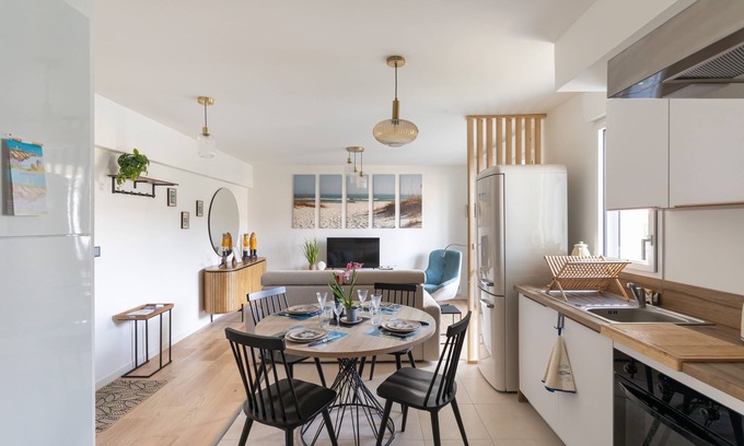 Sables-d'Or-les-Pins Apartment | Les pins 205 - Appt 400m de la plage