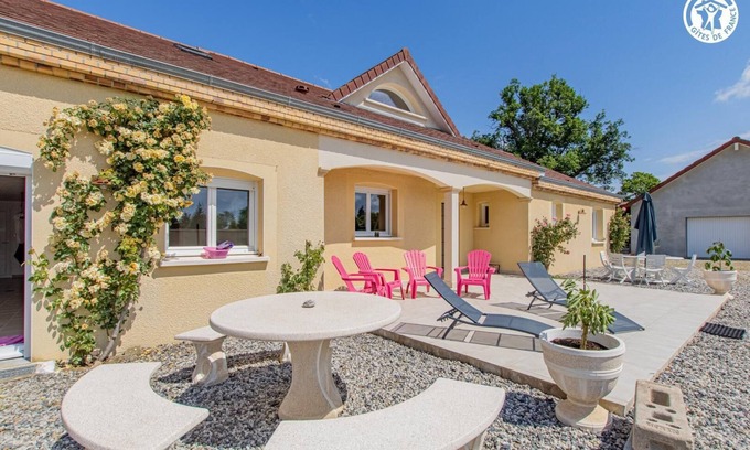 Varenne-Saint-Germain House | Les Portes Roses - VARENNE SAINT GERMAIN