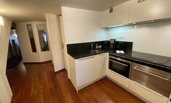 Annecy Old Town Apartment | Les Rêveries-beautiful apartment in the heart of the historic center