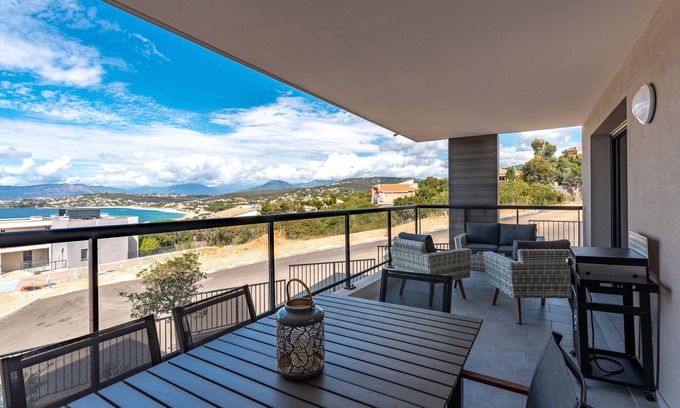 Pietrosella Apartment | Les Rivages De Stagnola - Vue Mer et Plages à Pied