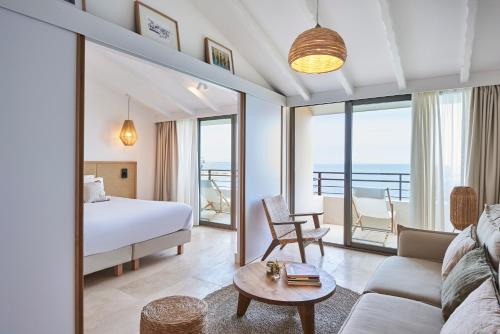 Collioure Hotel | Les Roches Brunes