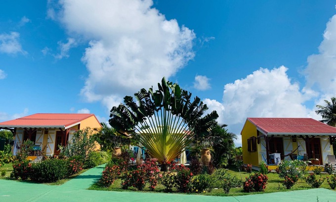Saint-Louis House | Léwòz - Bungalow with pool 2 minutes from the beach