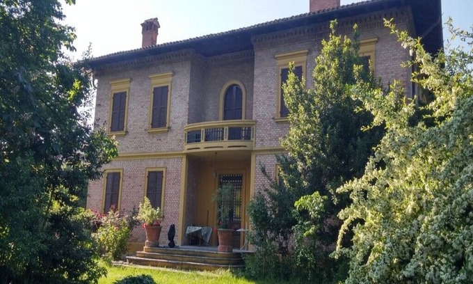 Bomporto Villa | Liberty Villa 10 minutes from Modena