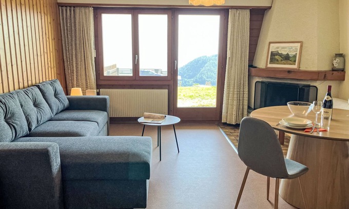 Sainte-Croix Apartment | Licorne by Interhome