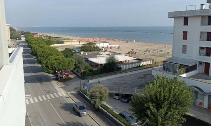 Lido Adriano Apartment | Lido Adriano/frontemare/netflix