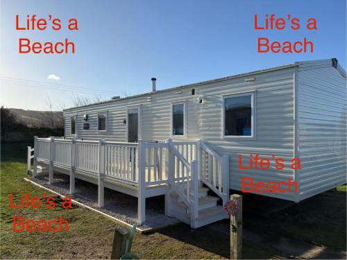 Prestatyn House | Lifes a Beach on Presthaven Sands