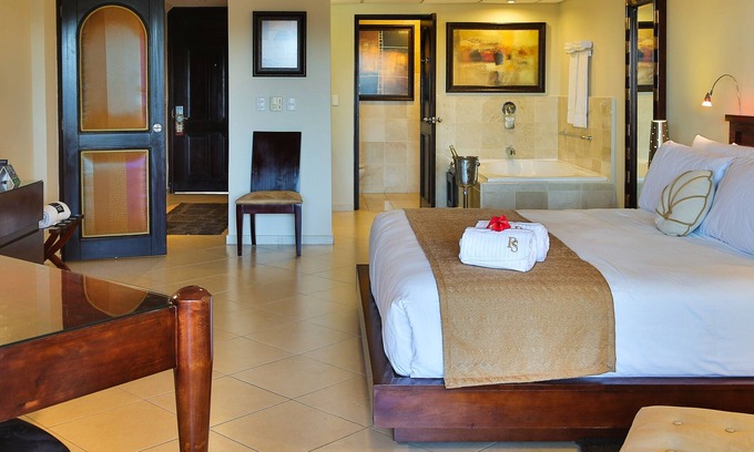 Cofresi Hotel | Lifestyle Resort - 1BR Presidential Suite Puerto Plata DR