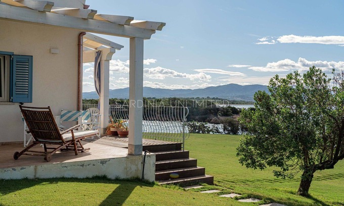 Olbia Villa | Light Bay house with direct access to the sea and private beach - SARDINIA UNLIMITED