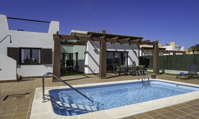 Caleta de Fuste Apartment | Lightbooking Villa El Molino piscina privada climatizada