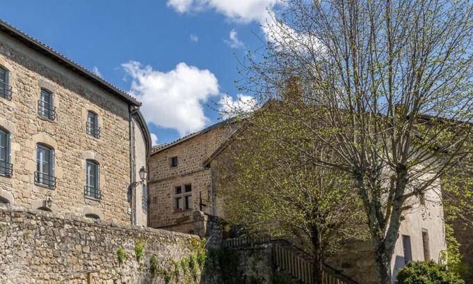 Viverols House | Ligonne - Viverols - Gîte