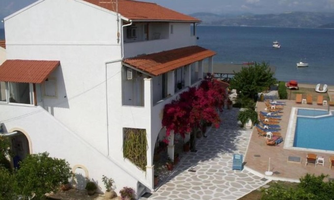 Kavos Apartment | Likourgos beach apartments