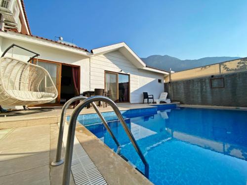 Oludeniz Villa | Likya Akik 2+1 Villa, Özel Havuzlu