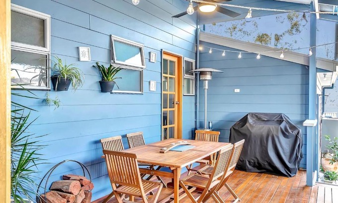 McLaren Vale House | 'Lily-Rose Cottage' A McLaren Vale Family Hideaway
